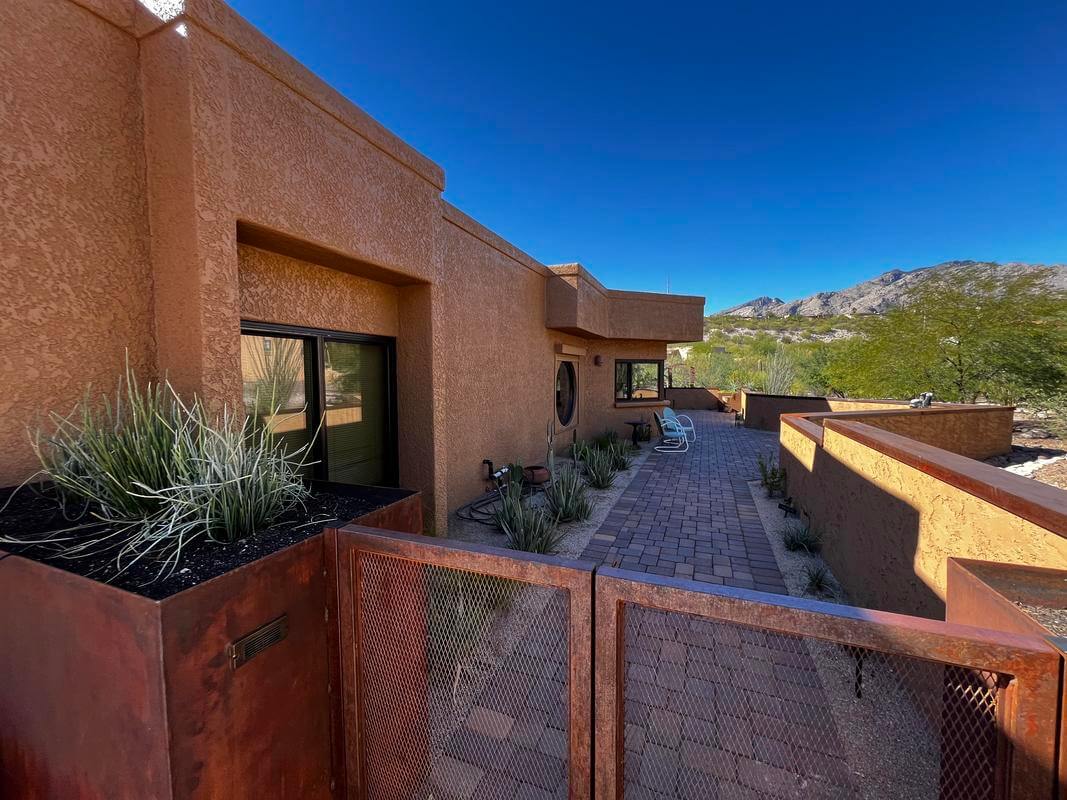 Beautifully painted desert home by Piper Family Painting Company, showcasing Catalina Painting Company expertise with earthy tones and desert-inspired design.